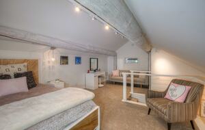 Modern Mountain Retreat with Stunning Views + Amenities Galore - Big Sky, Montana