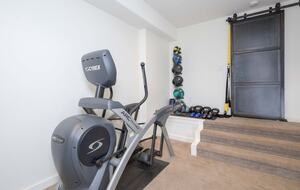 Modern Mountain Retreat with Stunning Views + Amenities Galore - Big Sky, Montana