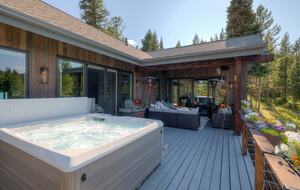 Modern Mountain Retreat with Stunning Views + Amenities Galore - Big Sky, Montana