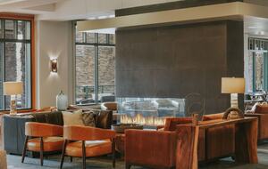 Summit Hotel Suite Ski-In/Ski-Out with Pool, Fitness, Spa - Big Sky, Montana