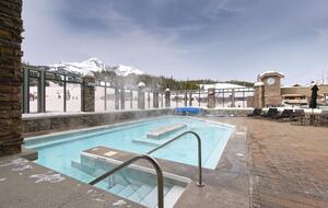 Summit Hotel Suite Ski-In/Ski-Out with Pool, Fitness, Spa - Big Sky, Montana