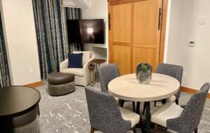 Summit Hotel Suite Ski-In/Ski-Out with Pool, Fitness, Spa - Big Sky, Montana