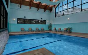 Marriott’s Streamside Evergreen at Vail 2-Bedroom Getaway - Vail, Colorado