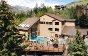 Marriott’s Streamside Evergreen at Vail 2-Bedroom Getaway - Vail, Colorado