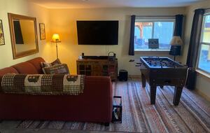 Family Friendly Cabin just 5 mins drive to Suncadia resort, 25 mins drive to Snoqualmie for skiing - Ronald, Washington