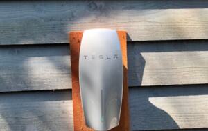 Rainforest Waterfront Gem on Jensen's Bay - Tofino, Canada