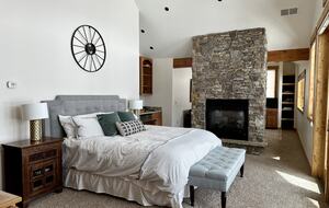 Wonderwood - Grand Lake, Colorado