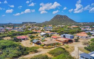 Cadushi Cove | With a Resort-style Pool - Santa Cruz, Aruba
