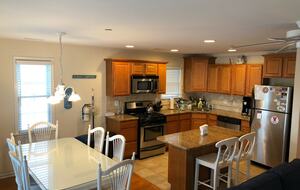 Beach Condo with Ocean views and 4 decks - Ocean City, New Jersey