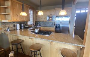 Sage Canyon Luxury 2BR Cabin - Powell Butte, Oregon