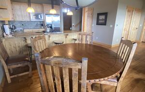 Sage Canyon Luxury 2BR Cabin - Powell Butte, Oregon