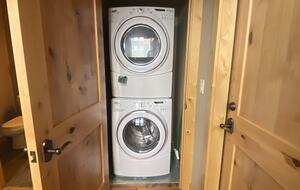 Sage Canyon Luxury 2BR Cabin - Powell Butte, Oregon