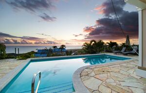 Panoramic Ocean Views with a Pool, Hot Tub & A/C - Kailua-Kona, Hawaii
