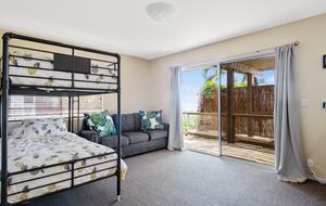 Panoramic Ocean Views with a Pool, Hot Tub & A/C - Kailua-Kona, Hawaii