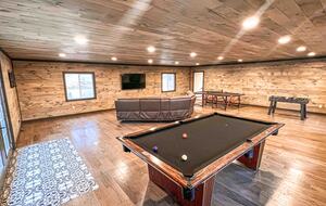 Lakefront Oasis on Lake Barkley; Just 2 Hours from Nashville! - Cadiz, Kentucky