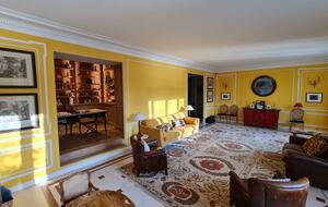 Elegant Family Home - Paris, France