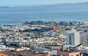 Luxury Skyrise in Russian Hill - San Francisco, California