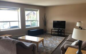 Valhalla Ski-In/Ski-Out Chalet - Comox-Strathcona C, Canada