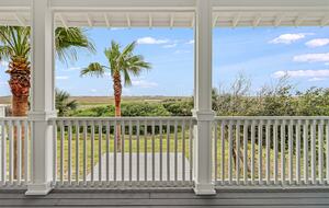 Cinnamon Shore North Beach Getaway - Port Aransas, Texas