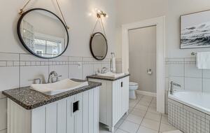 Cinnamon Shore North Beach Getaway - Port Aransas, Texas