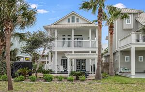 Cinnamon Shore North Beach Getaway - Port Aransas, Texas