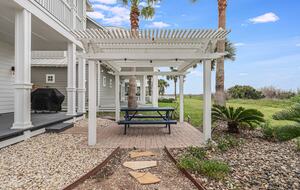 Cinnamon Shore North Beach Getaway - Port Aransas, Texas