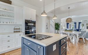 Cinnamon Shore North Beach Getaway - Port Aransas, Texas