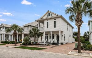 Cinnamon Shore North Beach Getaway - Port Aransas, Texas