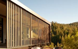 Modern Hilltop Wine-Country Home Surrounded by Forest, close to town - Healdsburg, California