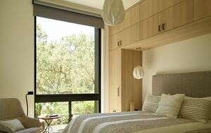 Modern Hilltop Wine-Country Home Surrounded by Forest, close to town - Healdsburg, California