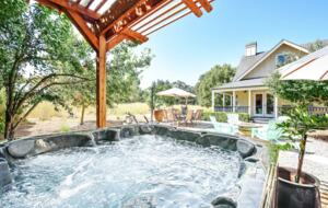 Sonoma Valley Wine Country Farmhouse - Kenwood, California