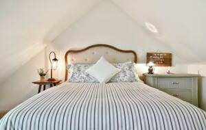 Sonoma Valley Wine Country Farmhouse - Kenwood, California