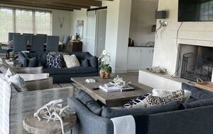 Ranch Road Hill Country Luxury Retreat on 300 Plus Private Acres! - Mason, Texas