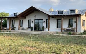 Ranch Road Hill Country Luxury Retreat on 300 Plus Private Acres! - Mason, Texas