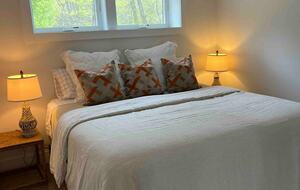 Private Guesthouse at Avalanche Farms | with Stream Access - Saugerties, New York