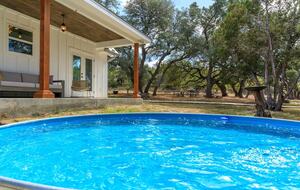 12 Acre Designer Farmhouse in TX Wine Country! - Stonewall, Texas