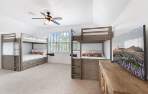 12 Acre Designer Farmhouse in TX Wine Country! - Stonewall, Texas