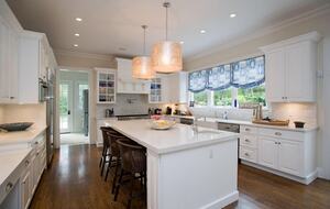 Southampton Masterpiece with a Pool + Sauna - Southampton, New York