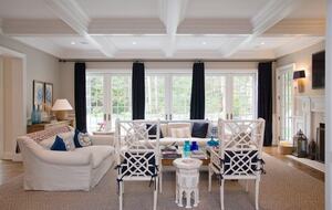 Southampton Masterpiece with a Pool + Sauna - Southampton, New York