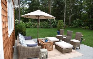 Southampton Masterpiece with a Pool + Sauna - Southampton, New York