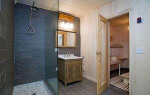 Southampton Masterpiece with a Pool + Sauna - Southampton, New York