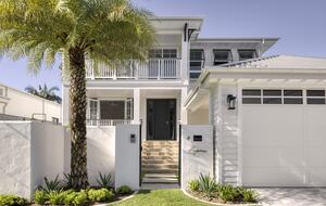 Luana - Gold Coast, Australia