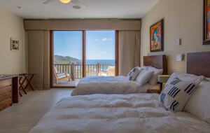 Large Villa with Direct View of World Class Surf at Manzanillo Point - Tola, Nicaragua