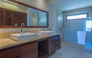 Large Villa with Direct View of World Class Surf at Manzanillo Point - Tola, Nicaragua