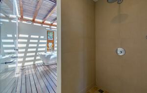 Large Villa with Direct View of World Class Surf at Manzanillo Point - Tola, Nicaragua