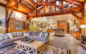 The Perch Park City - Magnificent Old Town Home with Views |Elevator | Hot Tub | Sauna | Game Room | Pinball - Park City, Utah