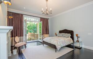 Stunning Sag Harbor Beach House - Sag Harbor, New York