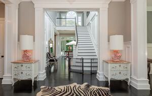 Stunning Sag Harbor Beach House - Sag Harbor, New York