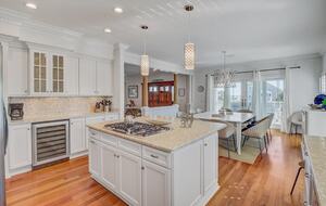 Endless Summer | With Huge Pool & Spa - Isle of Palms, South Carolina