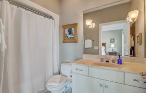 Endless Summer | With Huge Pool & Spa - Isle of Palms, South Carolina